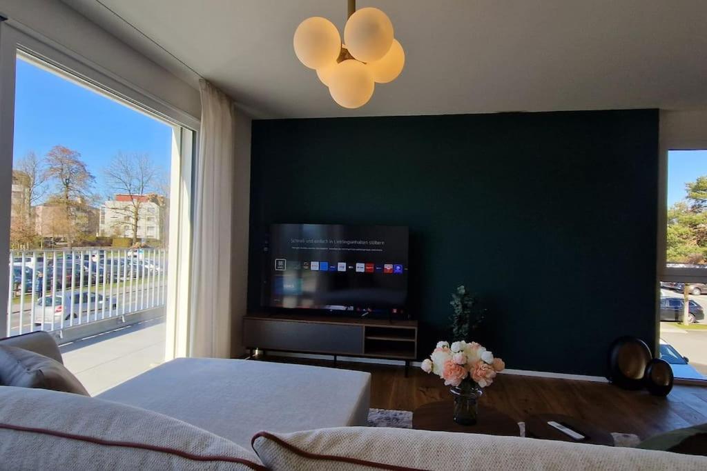 Visionary Hospitality Rothenburg, Lucerne - Premium Apartments With Free Parking, Washer, Kitchen, Terrace, 15' City ภายนอก รูปภาพ