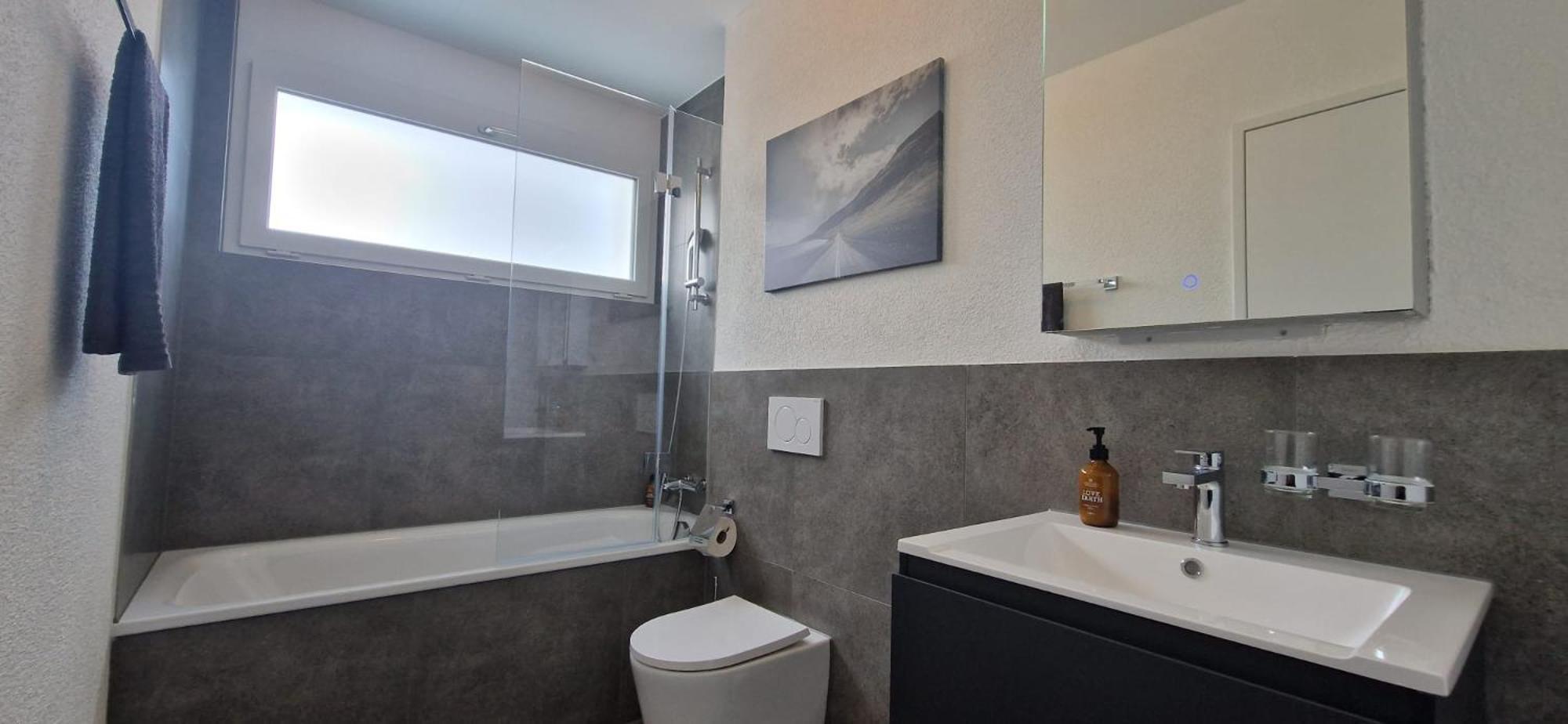 Visionary Hospitality Rothenburg, Lucerne - Premium Apartments With Free Parking, Washer, Kitchen, Terrace, 15' City ภายนอก รูปภาพ