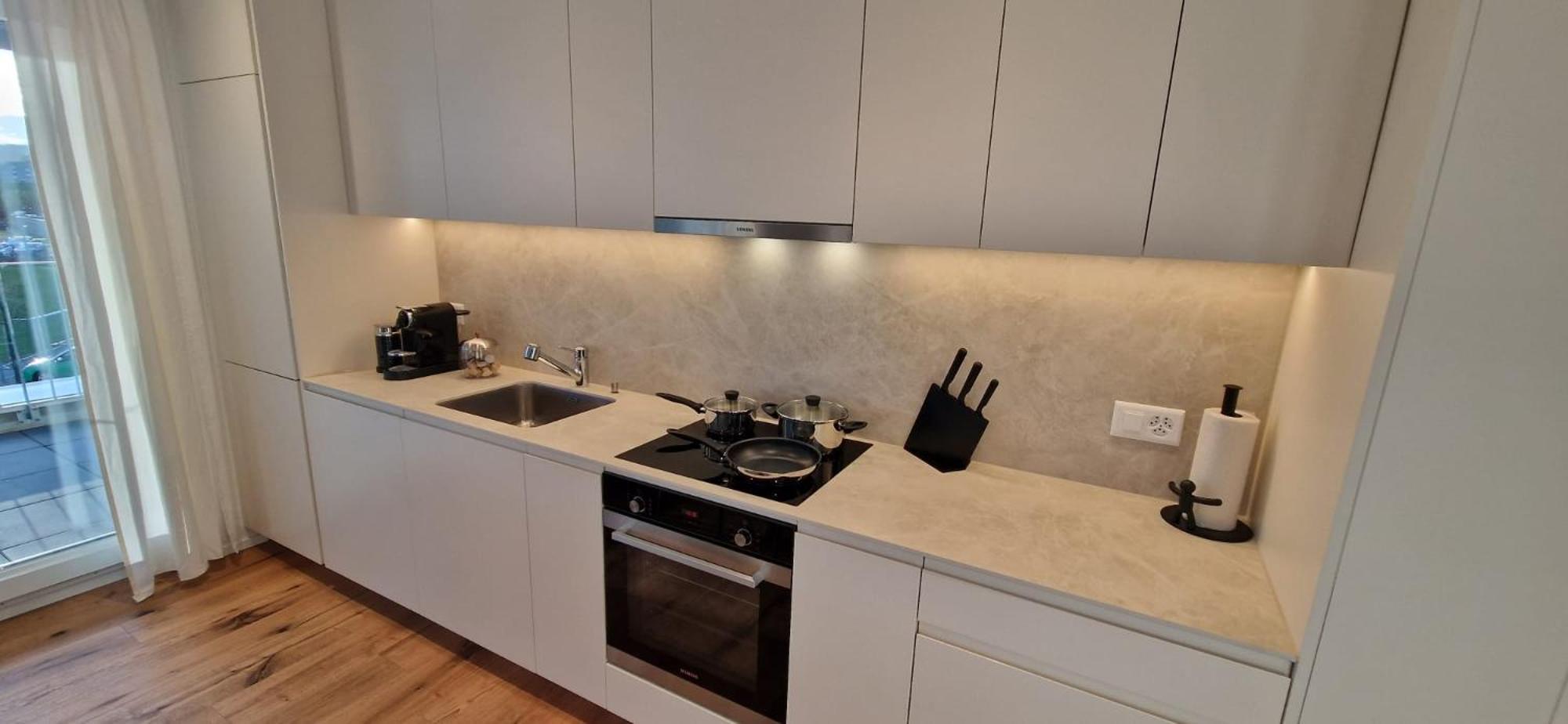 Visionary Hospitality Rothenburg, Lucerne - Premium Apartments With Free Parking, Washer, Kitchen, Terrace, 15' City ภายนอก รูปภาพ