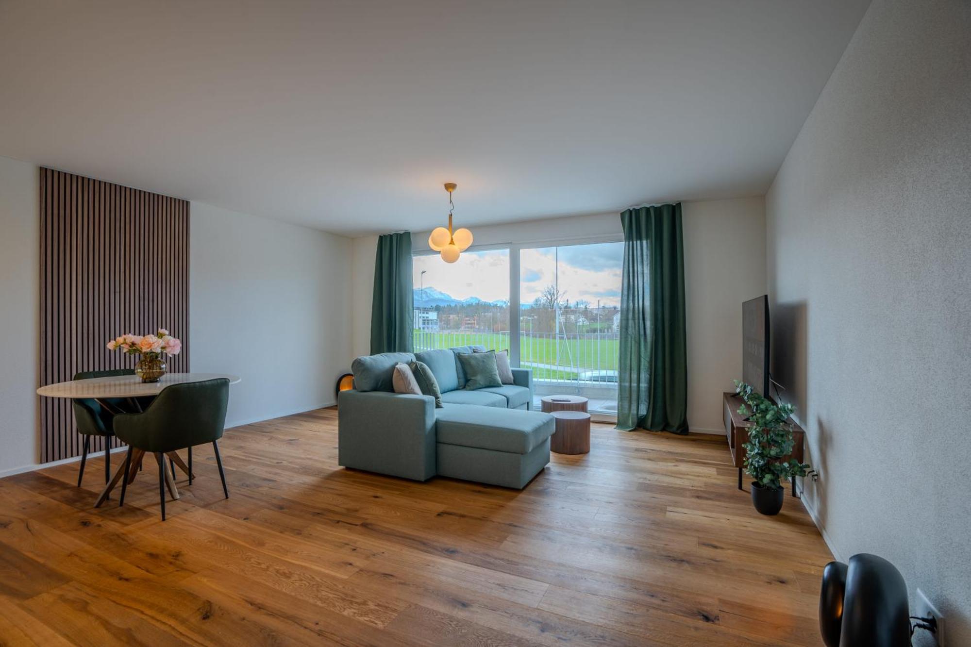 Visionary Hospitality Rothenburg, Lucerne - Premium Apartments With Free Parking, Washer, Kitchen, Terrace, 15' City ภายนอก รูปภาพ
